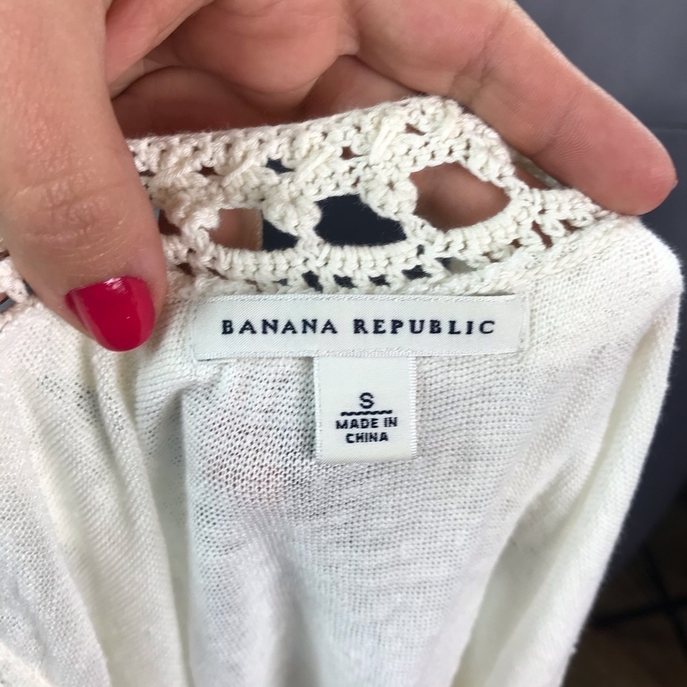 Banana Republic white crochet tank top - Picture 6 of 6